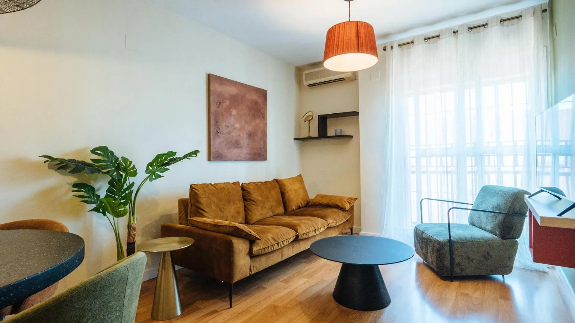 Piscina Abierta! Parking En Sevilla Centro Incluido Apartment Camas