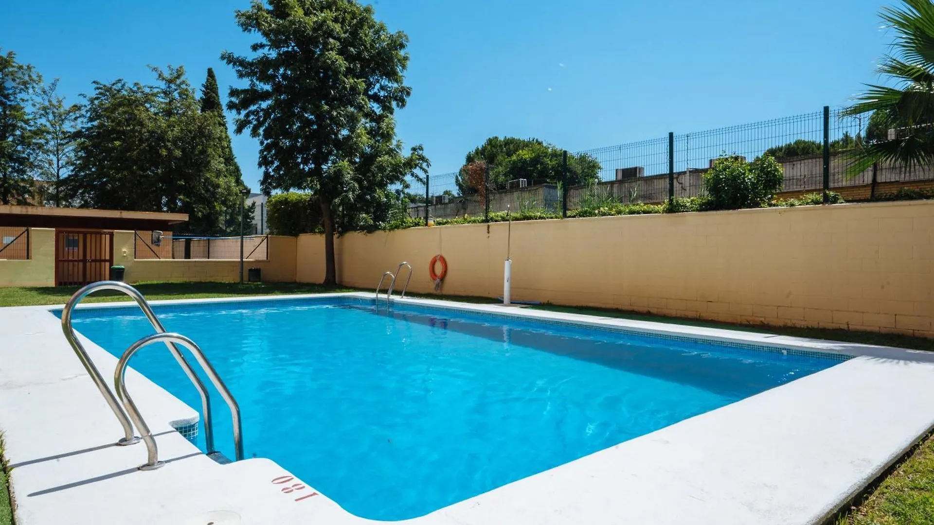 Apartment Piscina Abierta! Parking En Sevilla Centro Incluido